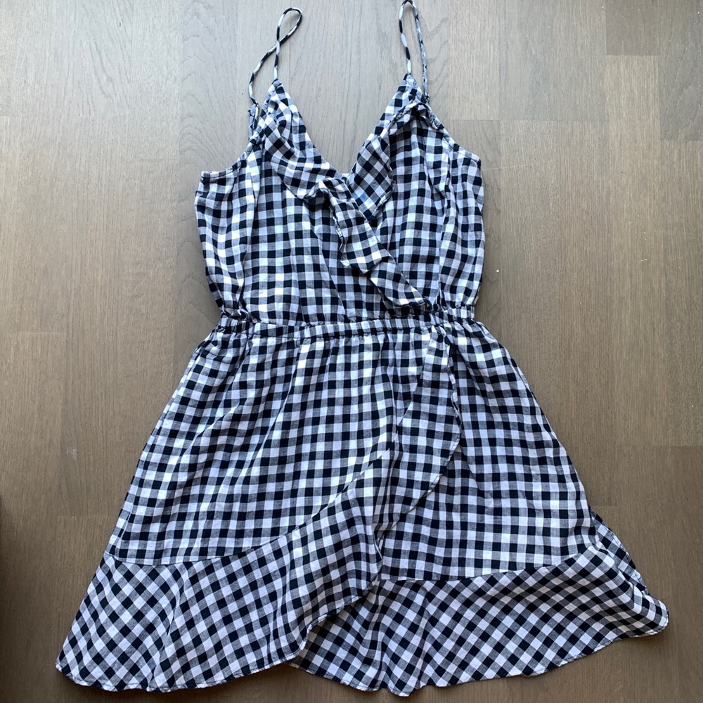 Express Gingham ruffle cami dress Sz Small Petite